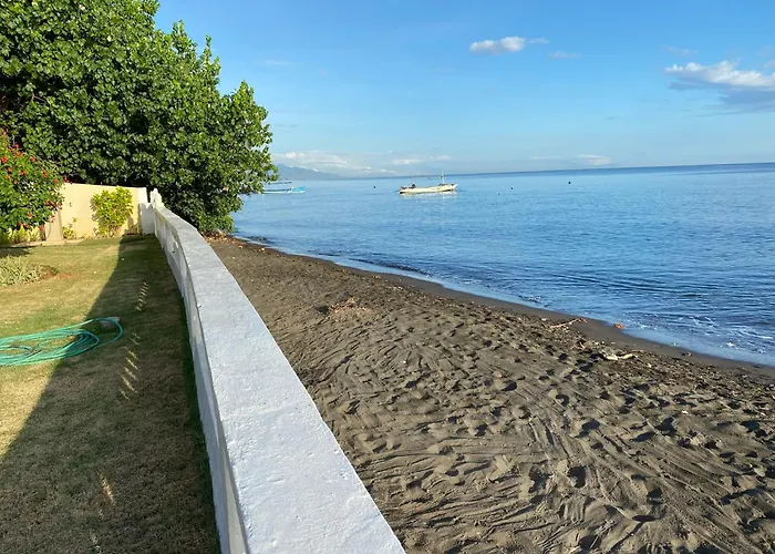 Bali Seaview Villa Namaste & Guesthouses