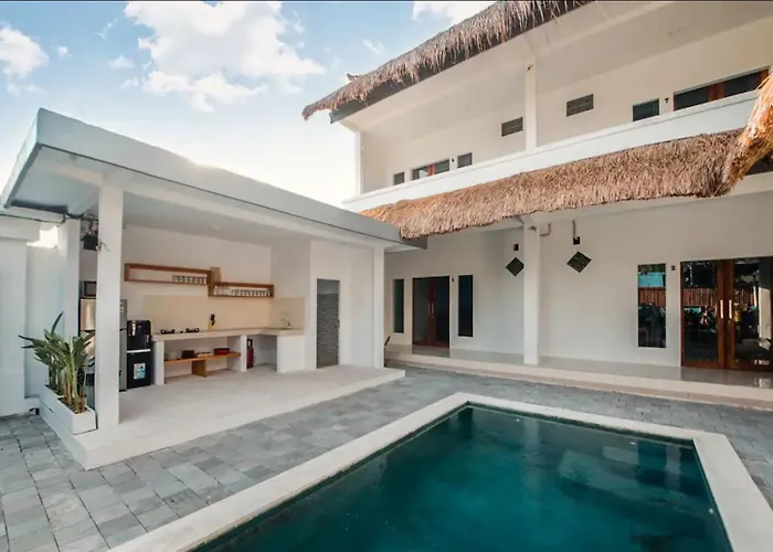 Greek House: Room W/Desk + Shared Pool&Kitchen /9