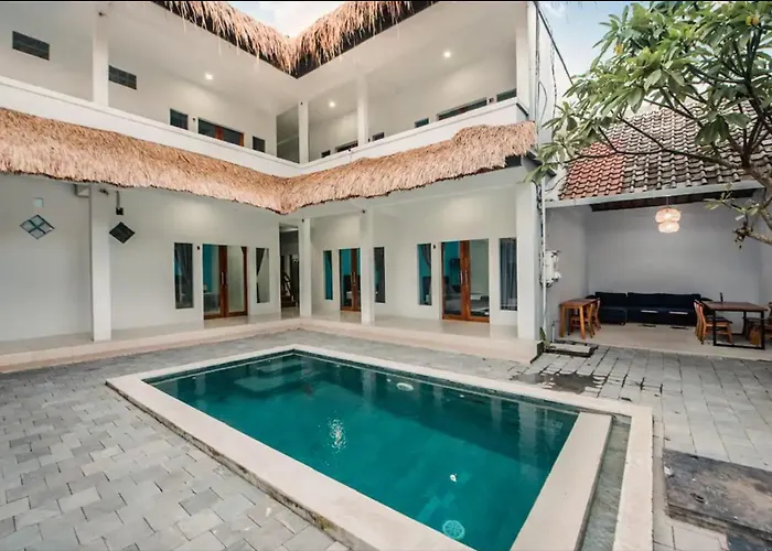 Greek House: Room W/Desk + Shared Pool&Kitchen /2