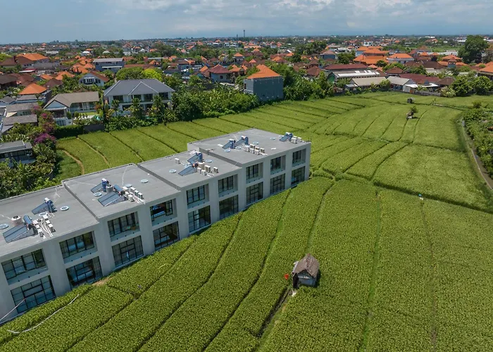 Vesna Townhouse - Stylish Hi-End Townhouse