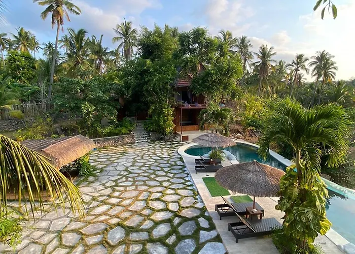 Gading Tree House