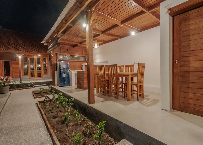 Garvi Villa
