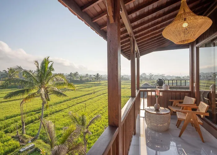Barong Bali Villa With Floating Breakfast