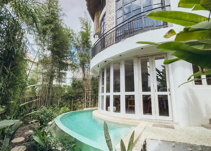 Hillstone U Villa