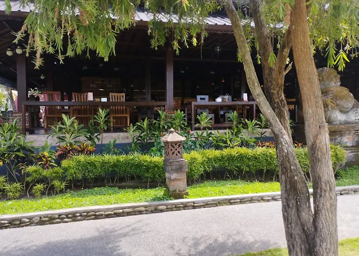 Kartika Dahayu Private Pool Villas