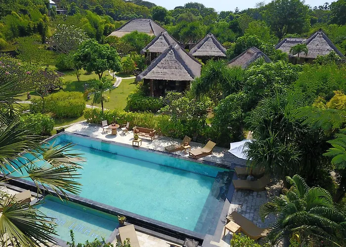 Sunia Loka Bungalows & Dive Center