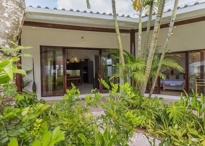 Villa Budha 1: 4Bedrs 12M Pool, 700M2 Garden With Bbq