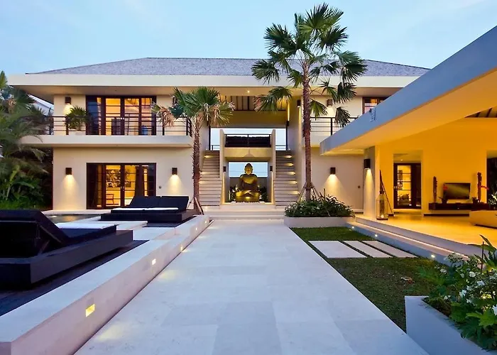 Exquisite 4Bd Luxury Villa In The Heart Of Berawa