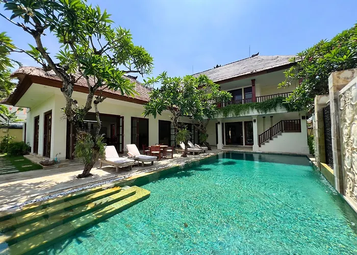 5-Br Villa In Sanur Mins Walk To The Beach And Central Sanur