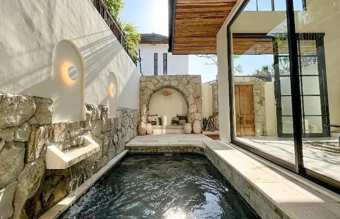 Prime Oberoi Modern 2Br Instaworthy Villa 1 Min To La Favela No Floods Walk To Beach Eat Street