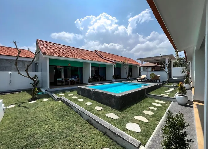 Moon Bali Guesthouse Canggu