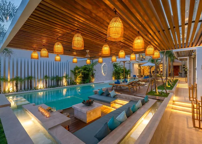 Vida And Vola - Majestic Coastal Retreat In Canggu