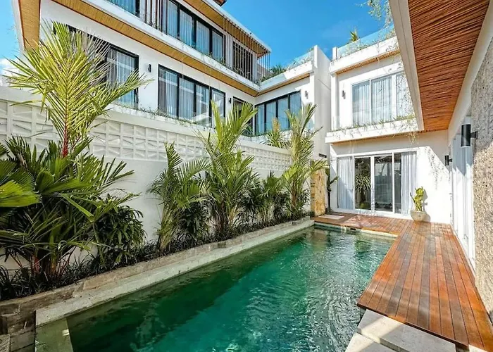 Villa Nakula - Luxury Canggu 3 Level Villa Only 5Mins To Beach