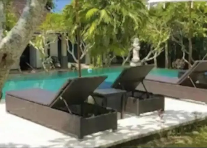 1 Private Bedroom With Terrace And Pool In Bingin