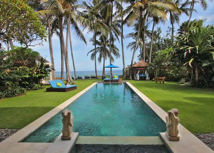 Villa Samudra Luxury Beachfront