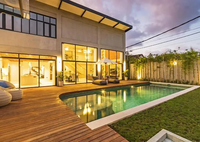 Manresa Villa-4Br Private Villa In Berawa, Bali