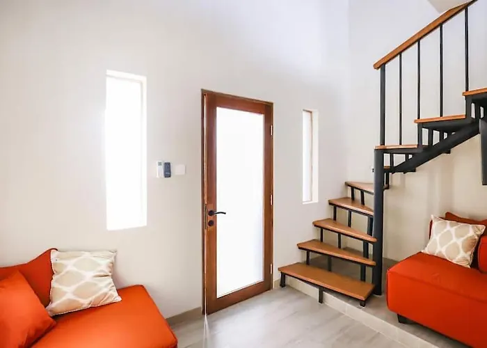 Linjong Loft C - 2 Floors, Kitchen, 1 Km Echo Beach