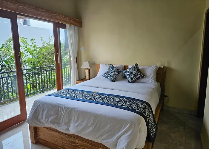 Krisna Tapan Guest House