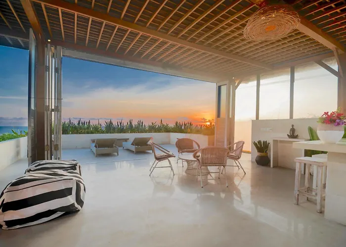 Bali Canggu Luxury Beachfront Villa