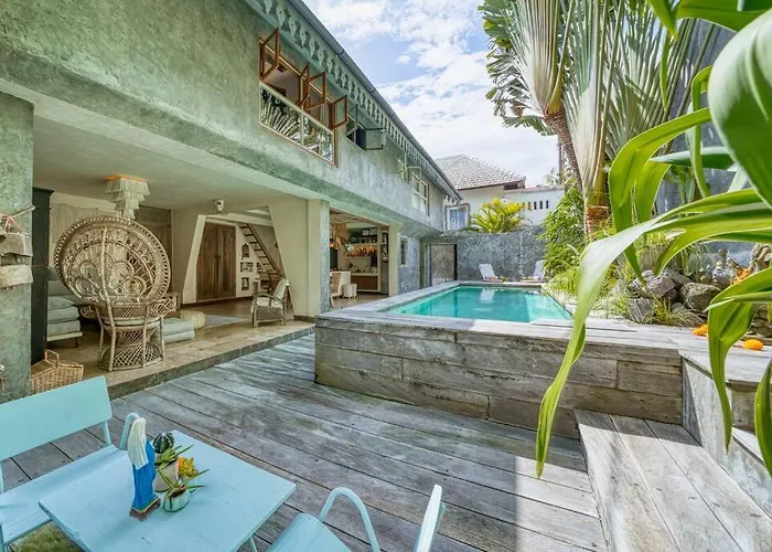 New Listing 1 Bd Vintage Charm In Central Berawa