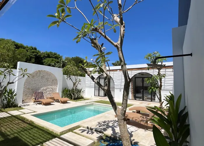 Villa Erita, Stylish And Beautiful Villa In Nyang Nyang