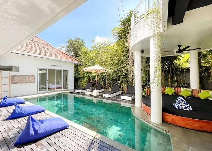 Villa Tepi Pantai