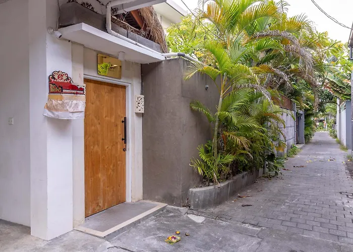 Turan Casa Auri Seminyak