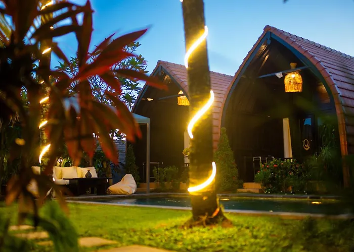 Villa Lumbung Sari - Tropical Balinese Experience