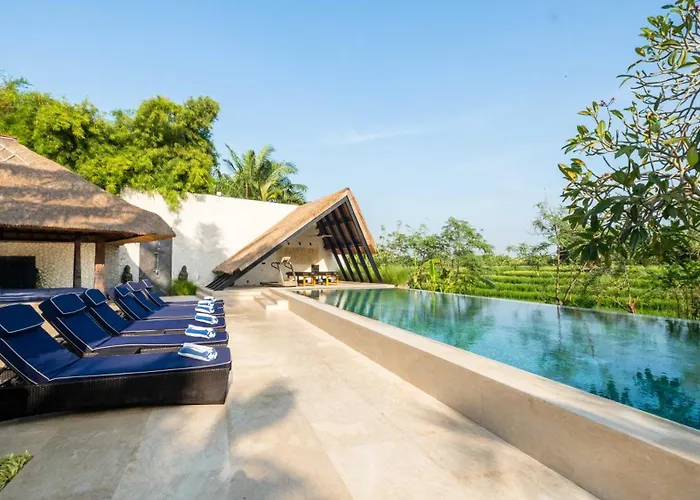 Villa Kubu Dewi Sri By Villa Finder