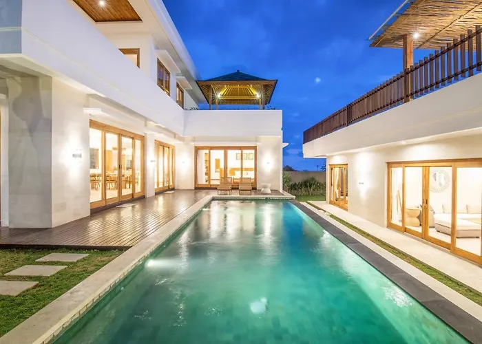Opulent 6 Bedroom In With Ocean View, 5 Mins To Savaya