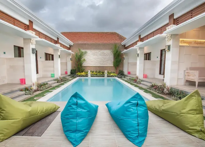Canggu Tropical House / Britain Room