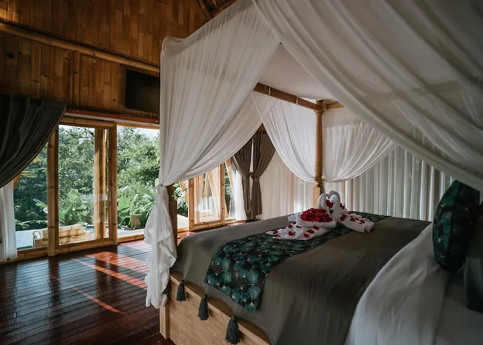Umah Bali Kuno Villa