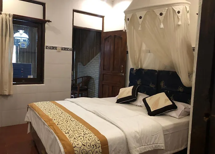 1Bd With Breakfast In Family Compound4 ,15 Minute Walk To Yoga Barn
