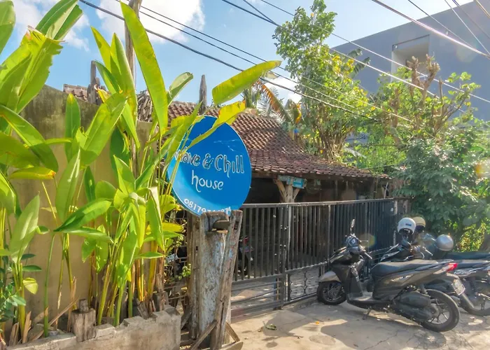 Twospaces Living At Wave And Chill House, Canggu