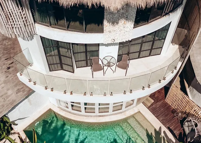 Villa Destiny