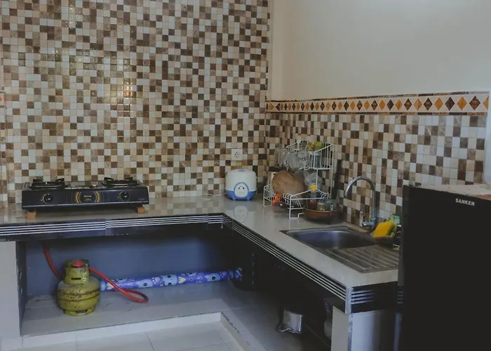 D'Sila House