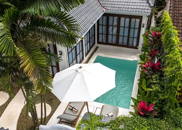 Moonlight By Evdekimi - Stylish 2Br Escape With Tropical Garden And Pool