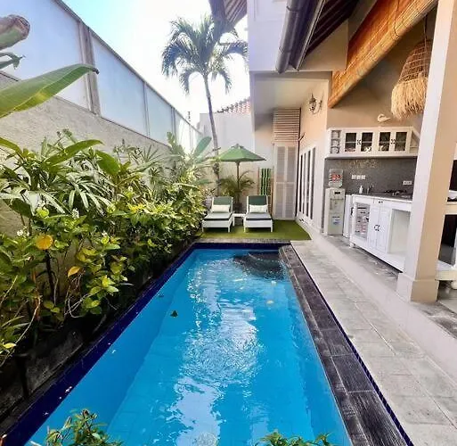 Frangipani Villa Seminyak - 2Br Pool Walk To Beach