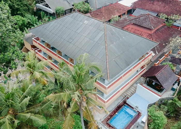 Rai Wood Carver And Homestay