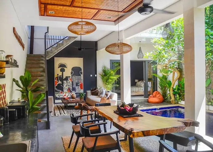 Air Svarga Villa - Luxe Designer Villa Canggu