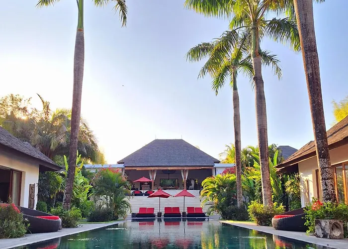 Villa Naty Canggu - 6 Bedrooms Luxury Villa
