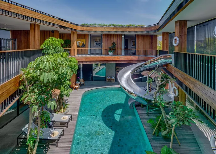 Akashi Residence