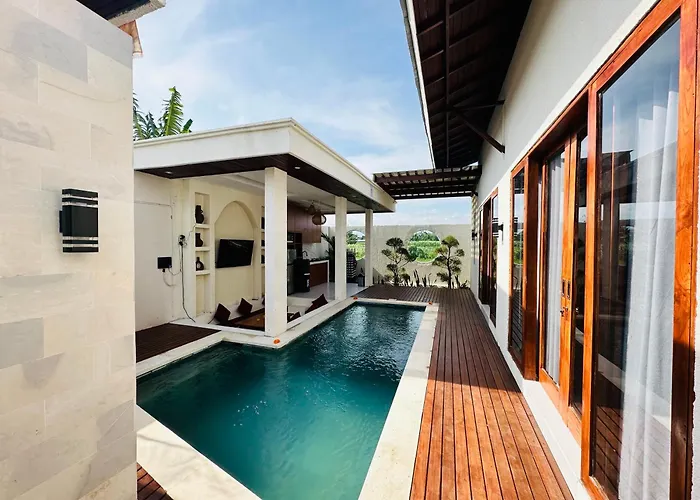Kelapa Villa Mambal