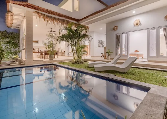 Private Pool And Rooftop 3Br Villa