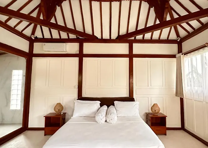Seseh Beach Bungalows - Adults Only