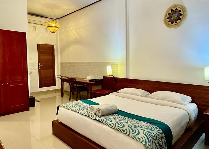 Adhitan Guest House