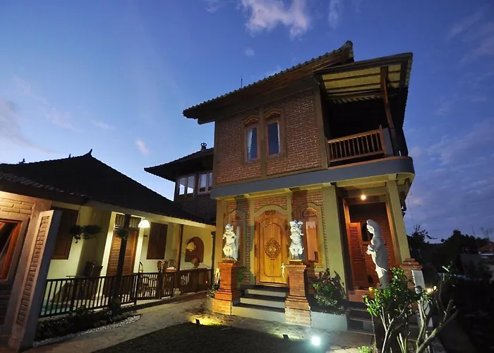 Meme Surung Guesthouse