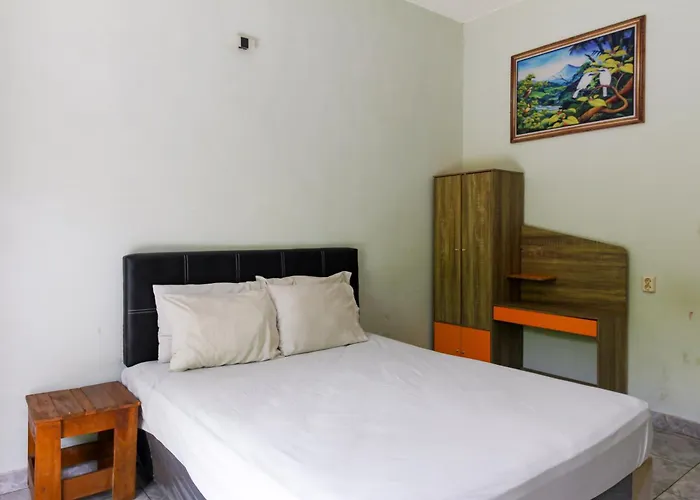 Reddoorz At Saren Anyar Homestay Lukluk