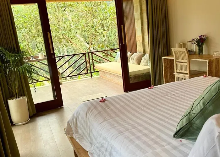 Superior One-Bedroom Apartment With Balcony