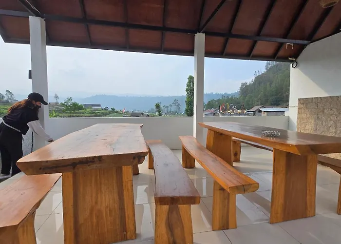 Volcano Homestay